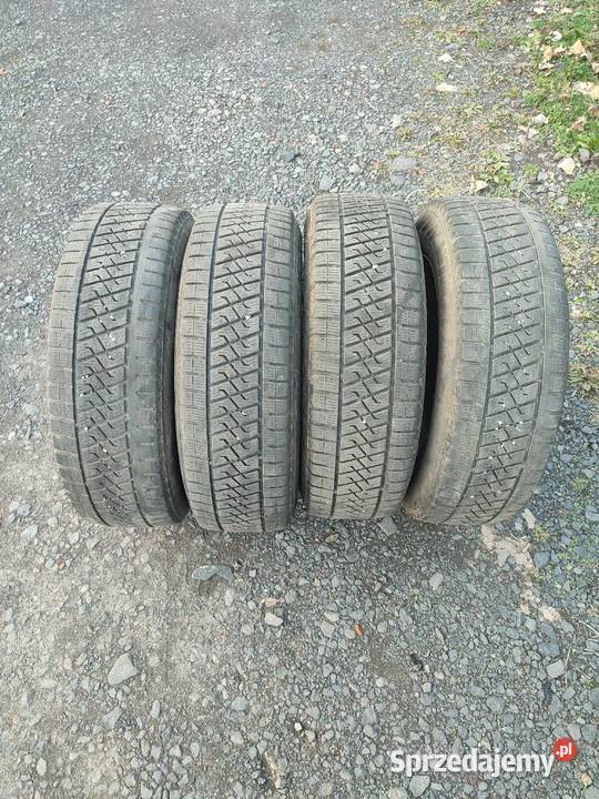 Koła Zimowe 5x120x65 Et51 opony 20565R16C Lassa Lubin