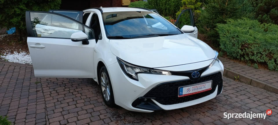 Toyota Corolla LIFT 140 Kamera cofania Navi