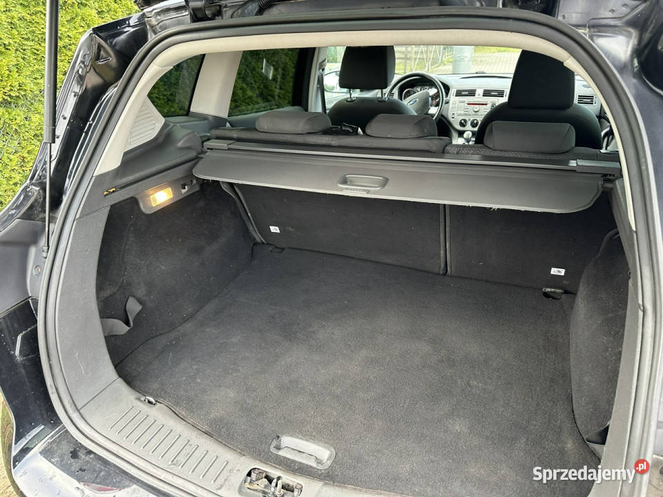 Ford Kuga Przebieg gwarantowany hak czujniki lakier metallic Kuga pomorskie