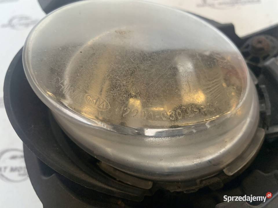 KIA SPORTAGE II LIFT 10r halogen lewy 92201030 Kielce sprzedam