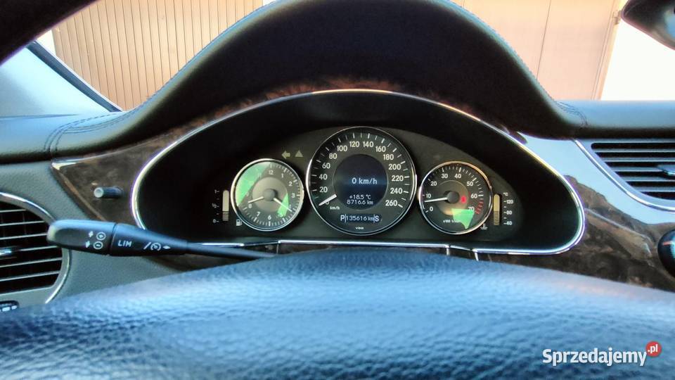 CLS 350 benzyna przebieg 135 lakier metallic Trzcianka