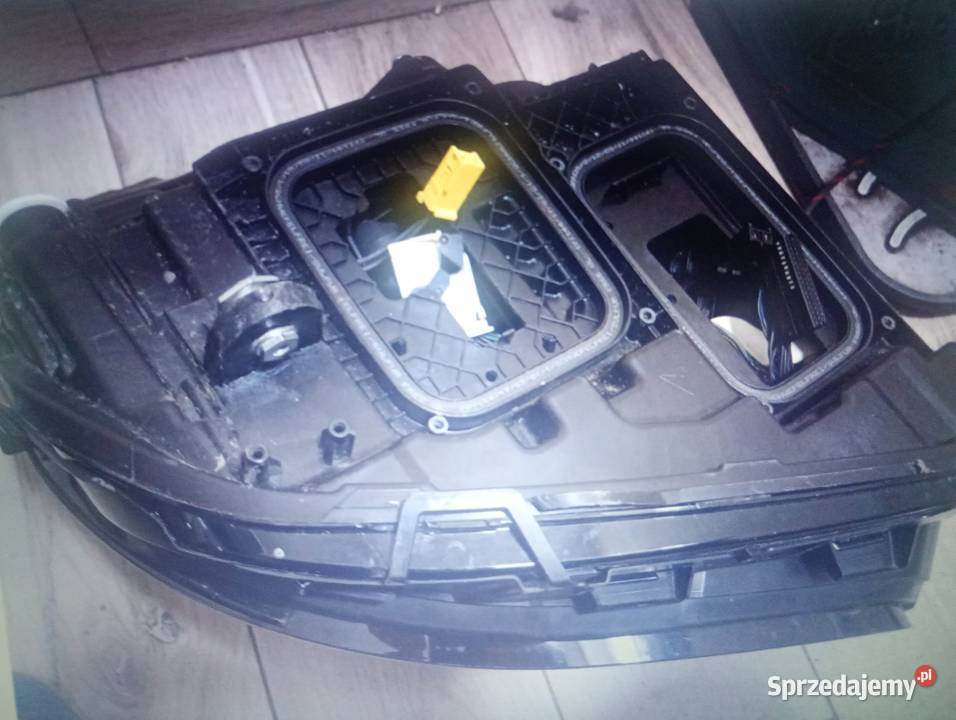 MercedesBenz Eklasa W213w238 lampa przednia lewa Lampy przednie Poznań