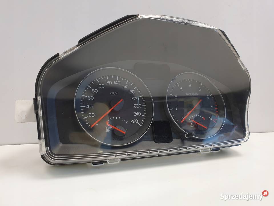 Volvo V50 18 16v LICZNIK ZEGARY europa 31254775 sprzedam