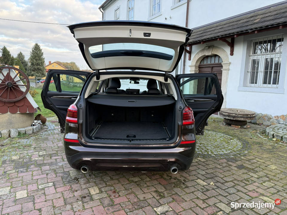 BMW X3 20i 126 xDrive z Niemiec Serwis ASO isofix Ocice