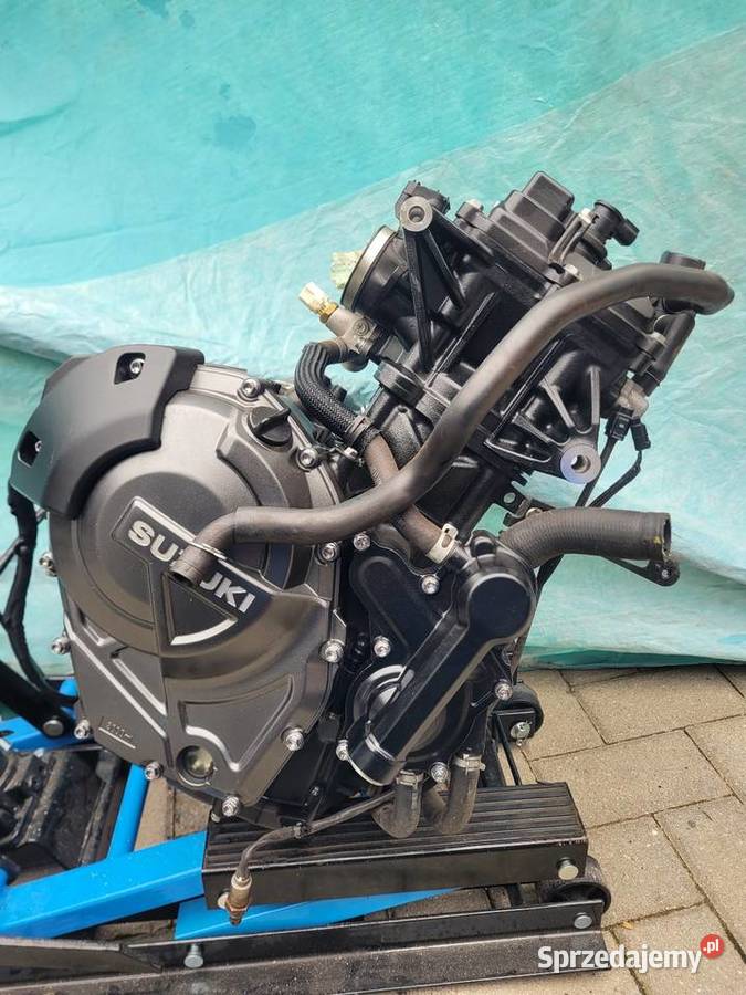 Suzuki GSX 8 R 2023 SILNIK KOMPLETNY Nowy Tomyśl