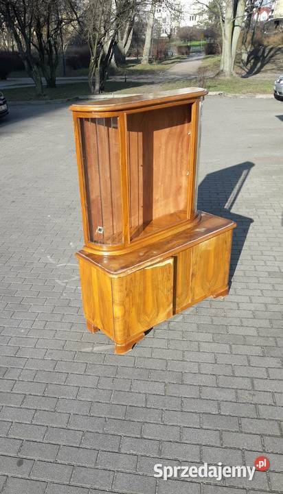 Witryna serwantka Art Deco PRL orzech lata 5060