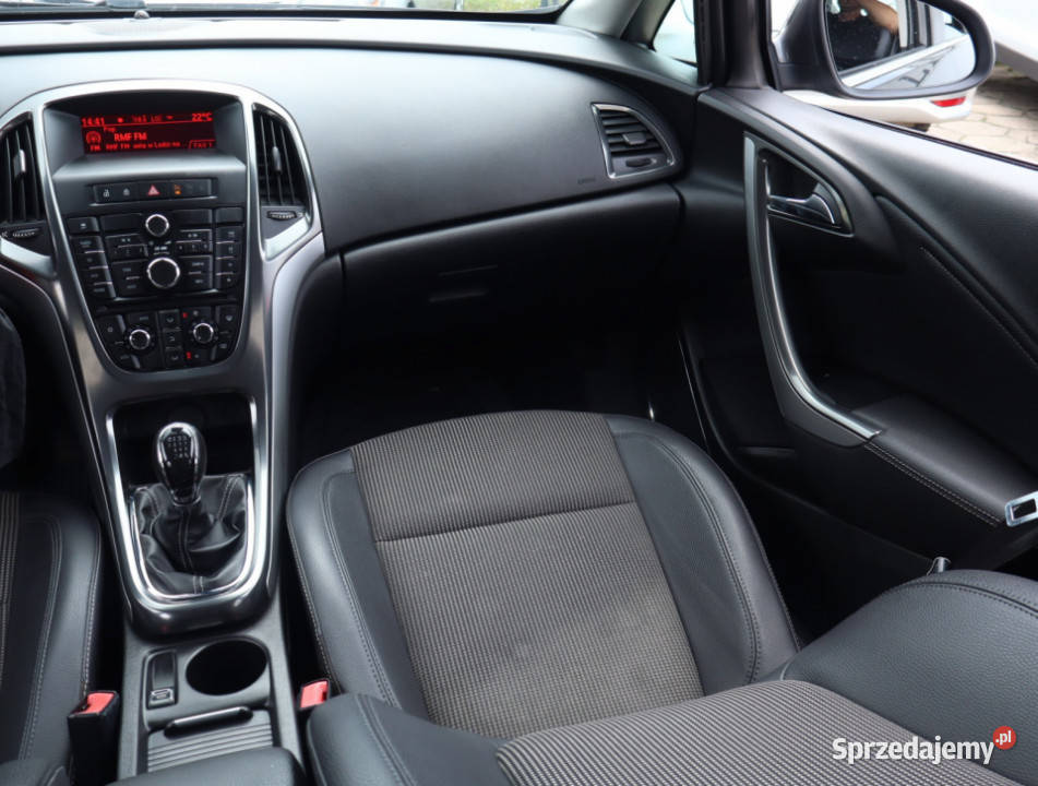 Opel Astra 17 CDTI ESP Łódź sprzedam