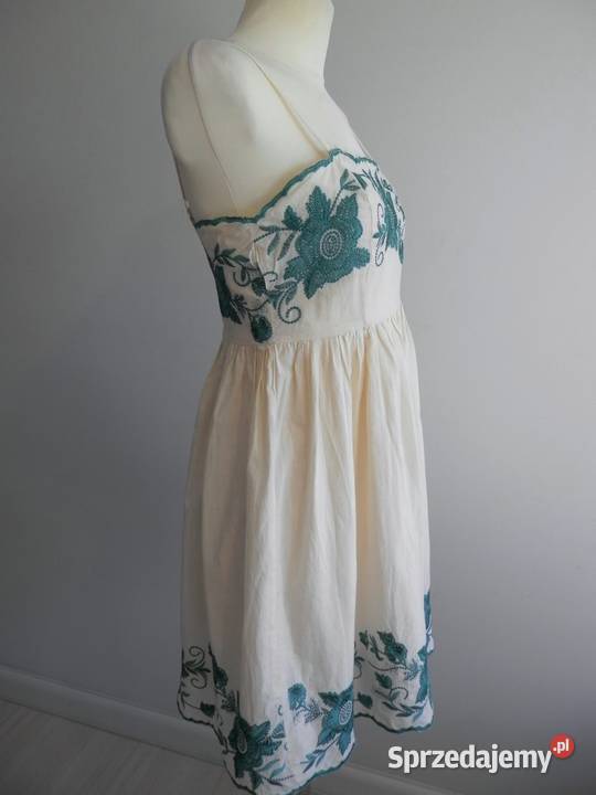 Sukienka Bawełniana Kremowa Haftowana bez rękawa Łomża