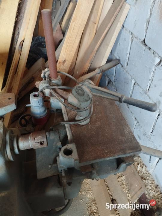 Frezarka Niemiecka dolnowrzecionowa Tomaszów Lubelski