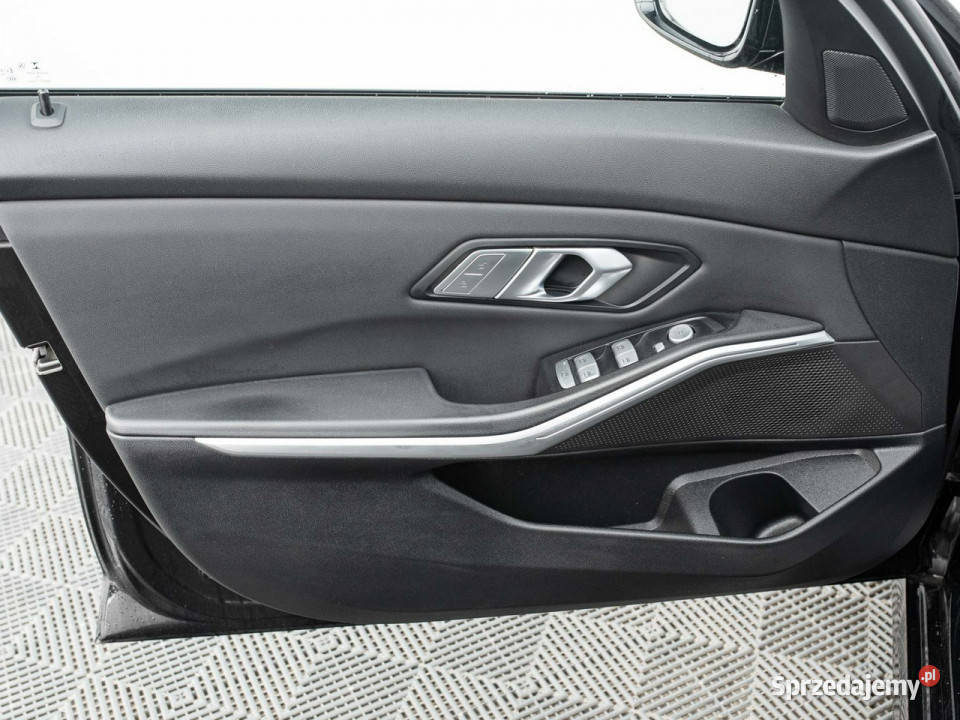 BMW 318 WN8225M318i Ambient LED Czpark Salon BMW sprzedam