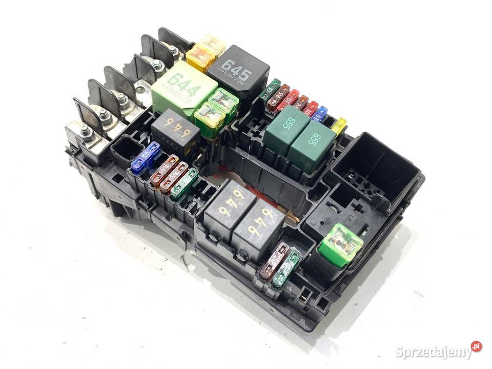 SKRZYNKA BEZPIECZNIKÓW VW TROC 5Q0937125G podkarpackie