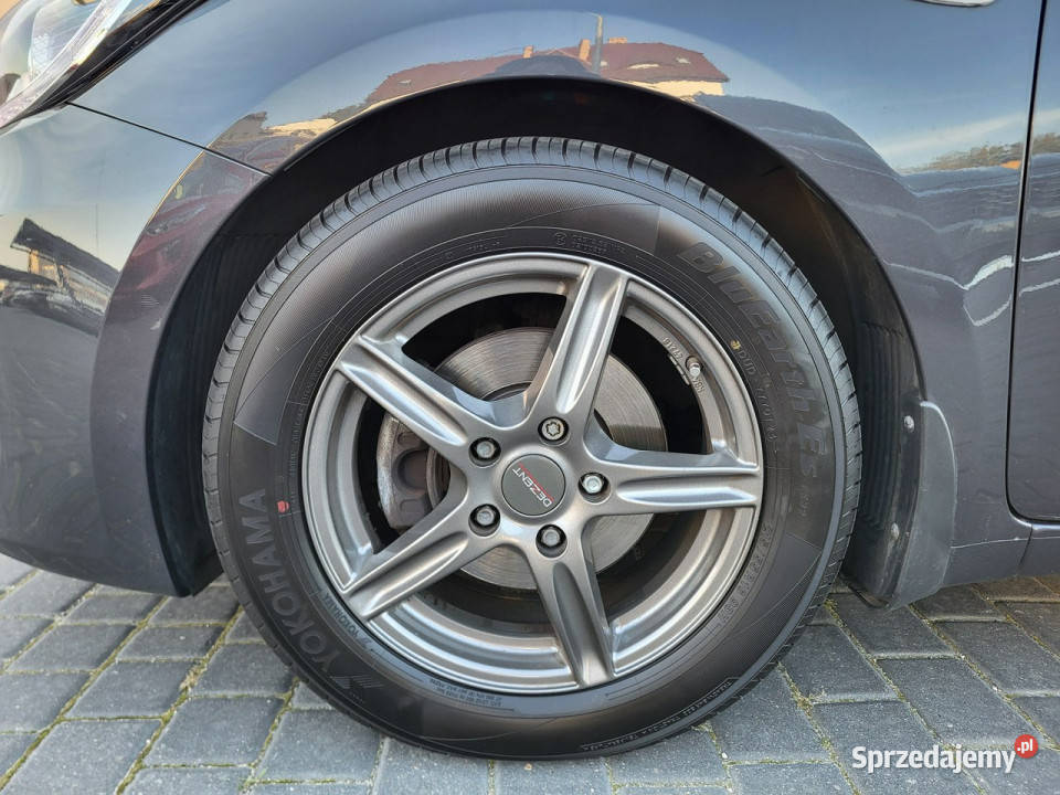 Kia Ceed 78 przebiegu bezwypadkowy stan II 2012 elektryczne lusterka