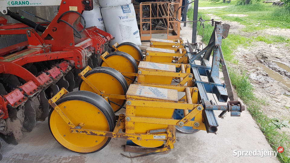 Siewnik do kukurydzy Kleine maxi corn nieuszkodzony sprzedam