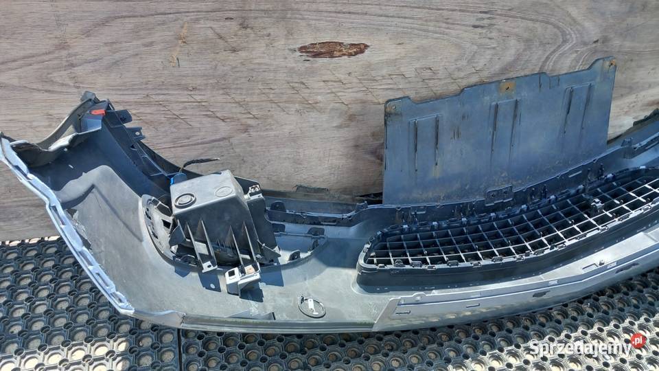 OPEL ASTRA H GTC ZDERZAK PRZÓD Z163 HALOGEN