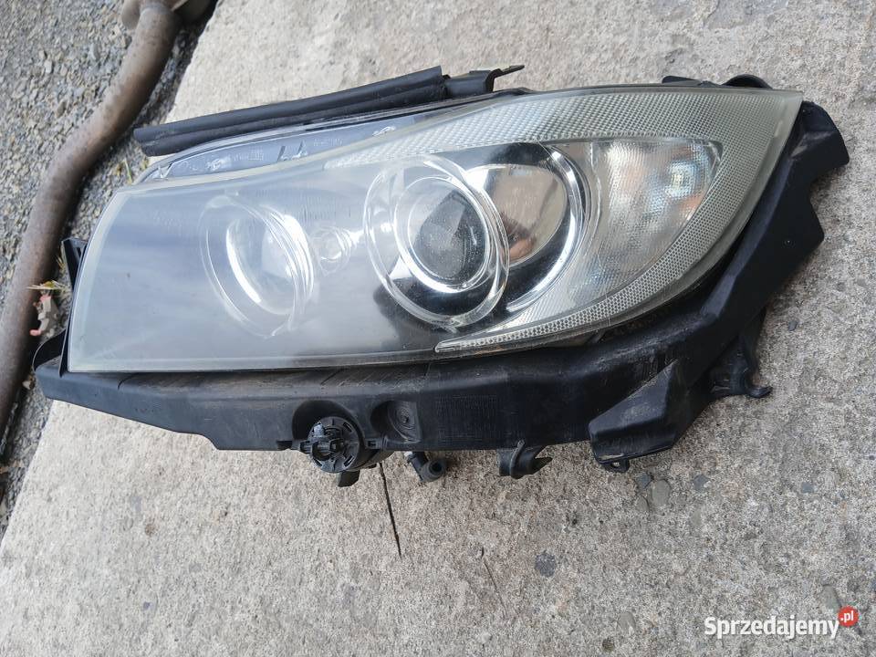Prawa lampa przednia przód BMW E90 E91 BiXenon małopolskie Radłów