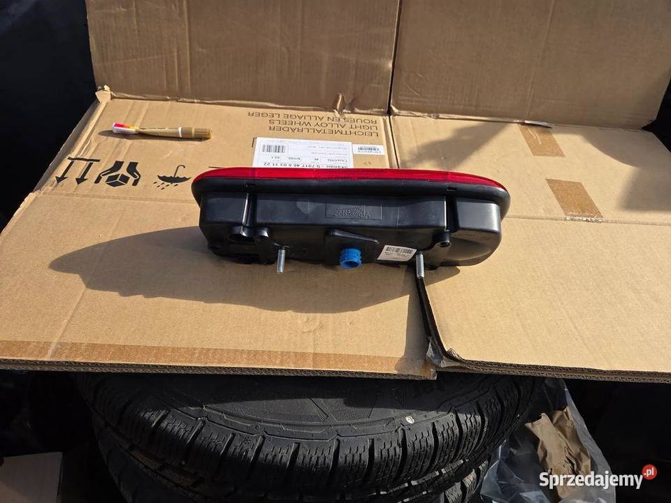 Lampa tylna tył Opel Movano B 93867973