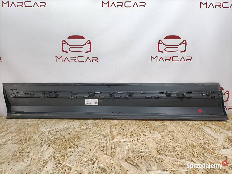 MERCEDES GLA W247 LISTWA DRZWI PRAWY PRZÓD Pleszew