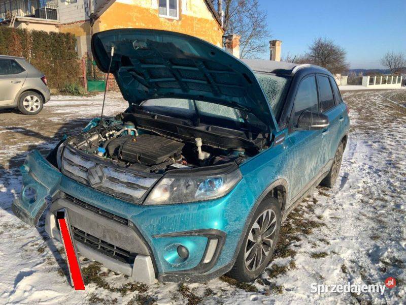suzuki vitara 12016 AWD4x416b120 135000 1600cm3 Bochnia