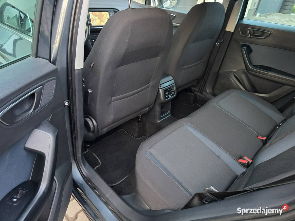 Seat Ateca kamera cofanianawigacjaopłacona czujnik zmierzchu