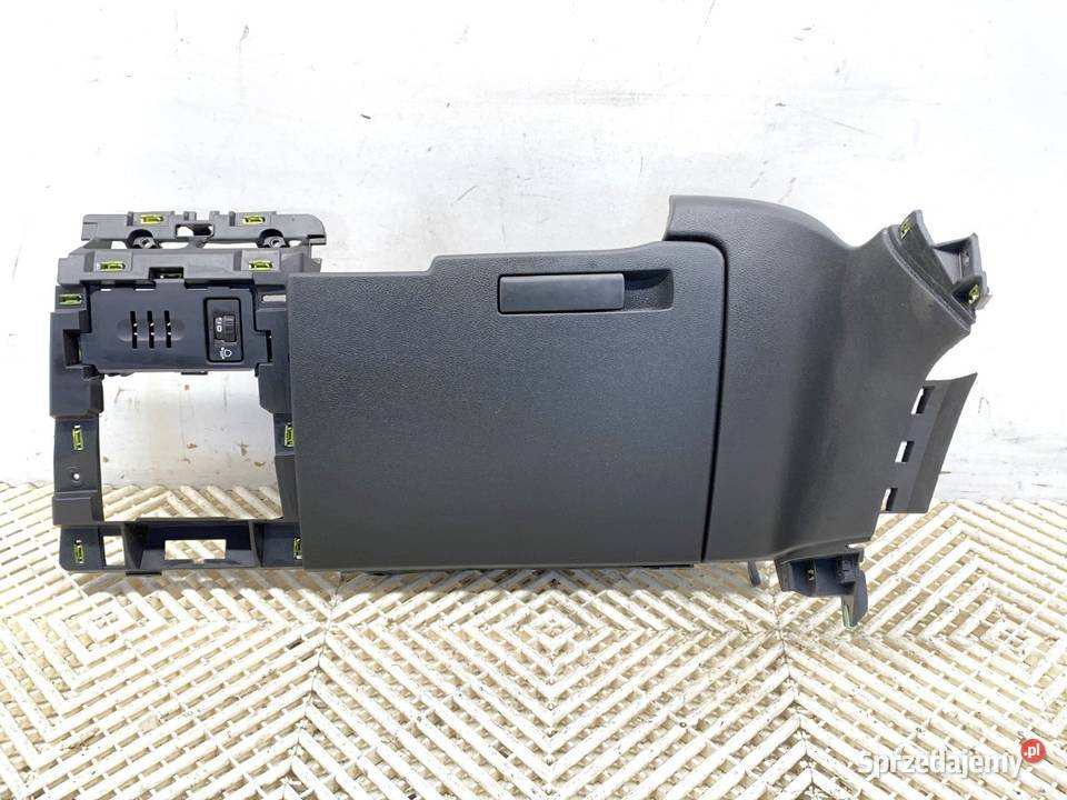 SCHOWEK KIEROWCY PEUGEOT 3008 Hatchback 0917 podkarpackie