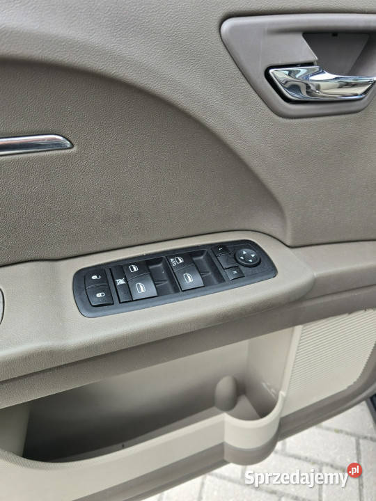 Dodge Journey 27benz AutomatDVDSkóry7 FoteliHak3 tempomat łódzkie Kutno sprzedam