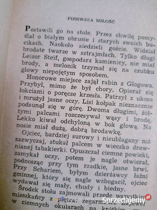 Głosy w ciemności Stryjkowski książki prezenty