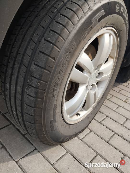 Hyundai Tucson Siennica Różana