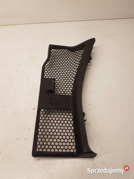 PODSZYBIE PLASTIKOWE AUDI A4 B8 A5 8T 8T1863051 osobowe Przystajń