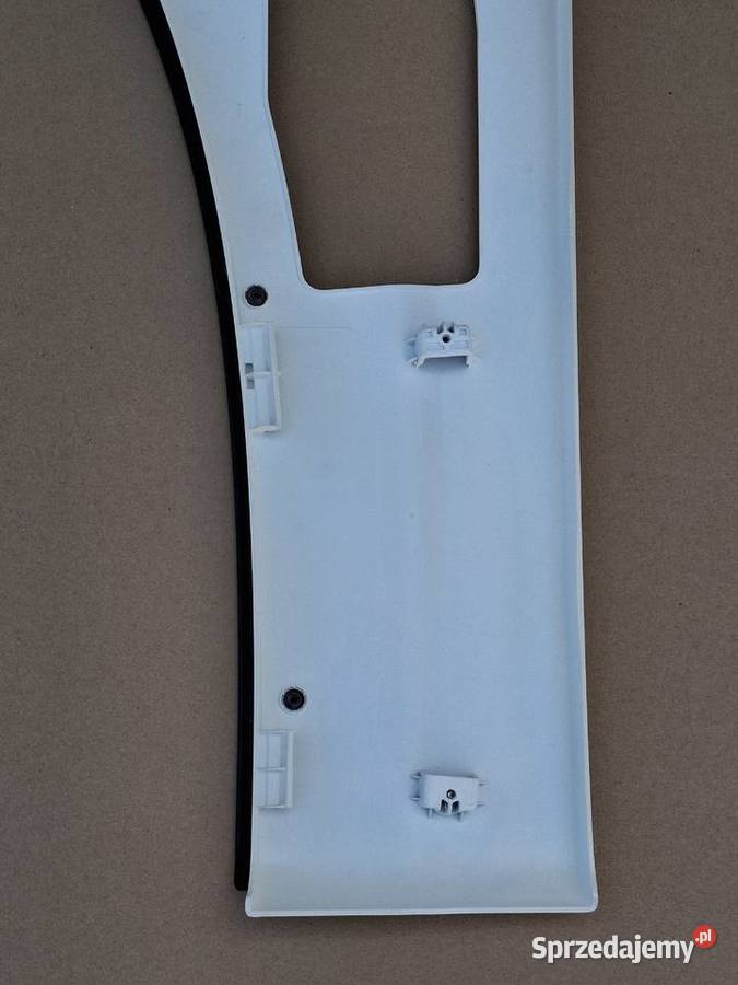 MAN TGX TG3 OSŁONA LISTWA NAKŁADKA BŁOTNIKA Bieleń