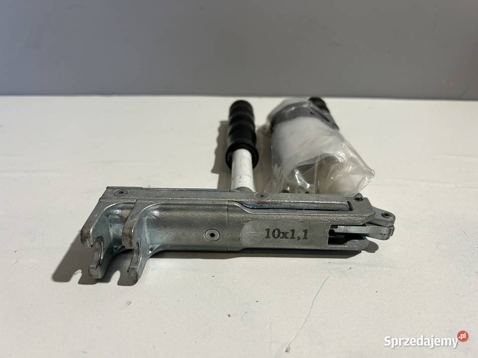 URZADZENIE PRASA RĘCZNA REHAU UPONOR Kraków