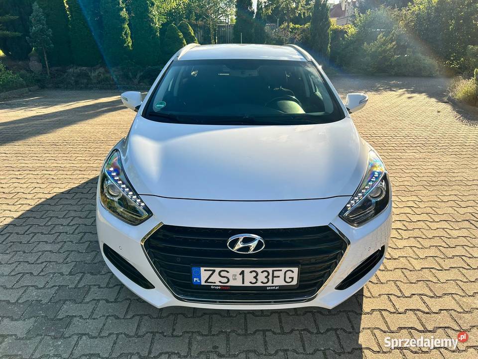 Hyundai i40 17 CRDI Comfort ASO Pierwsza rej 231750km Szczecin