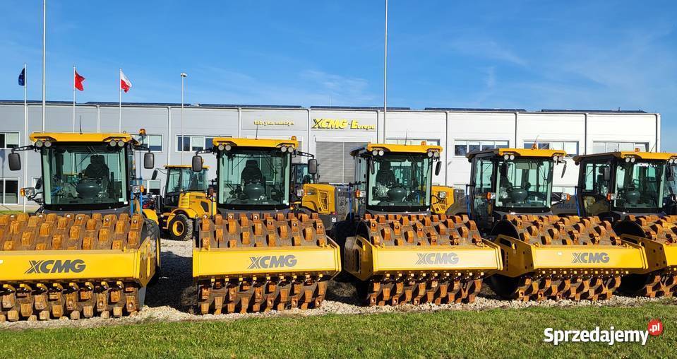 WALEC DROGOWY WIBRACYJNY XCMG XS135T 2025 Olsztyn