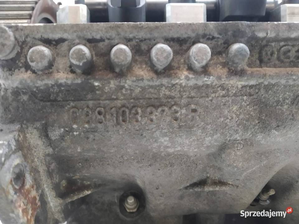 GŁOWICA KOMPLETNA 038103373R 19 TDI VW