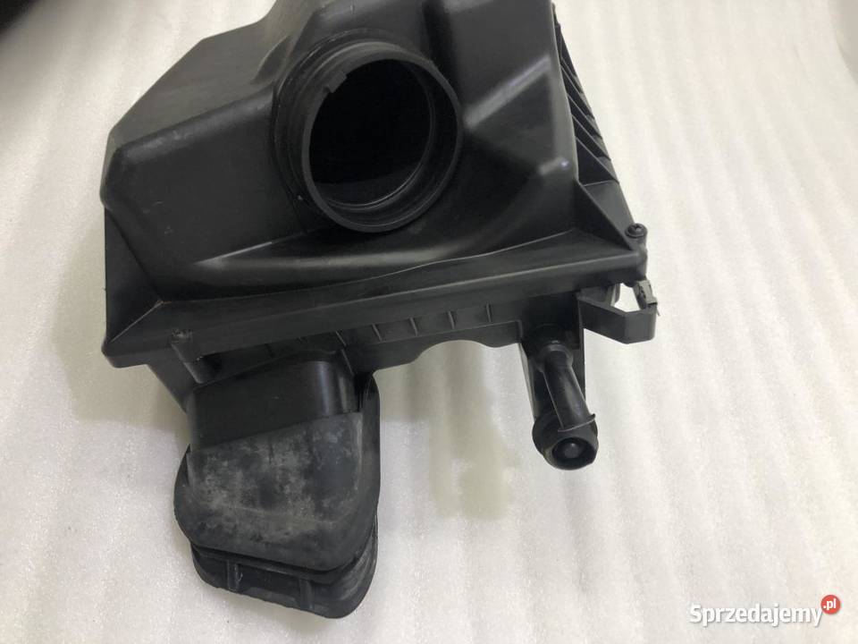 OBUDOWA FILTRA POWIETRZA 13311896 OPEL ASTRA J