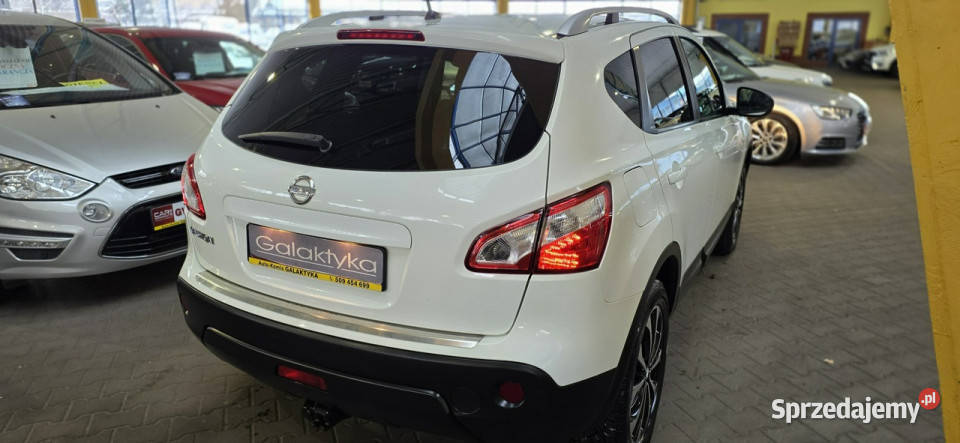 Nissan Qashqai OPIS W podanej roczna gwarancja I garażowany Qashqai sprzedam