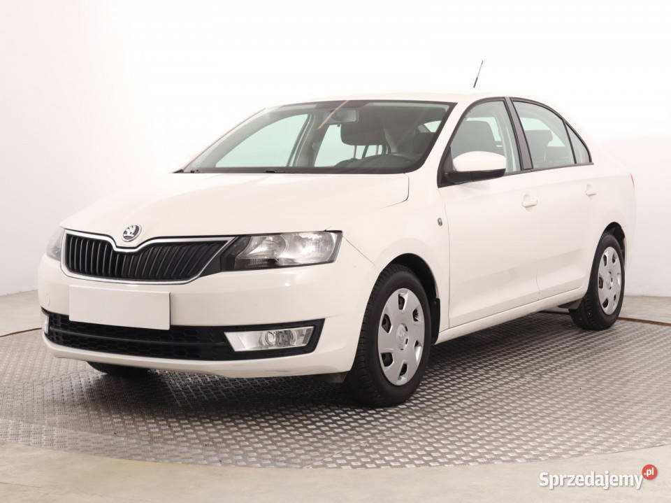 Skoda Rapid 12 MPI Hatchback
