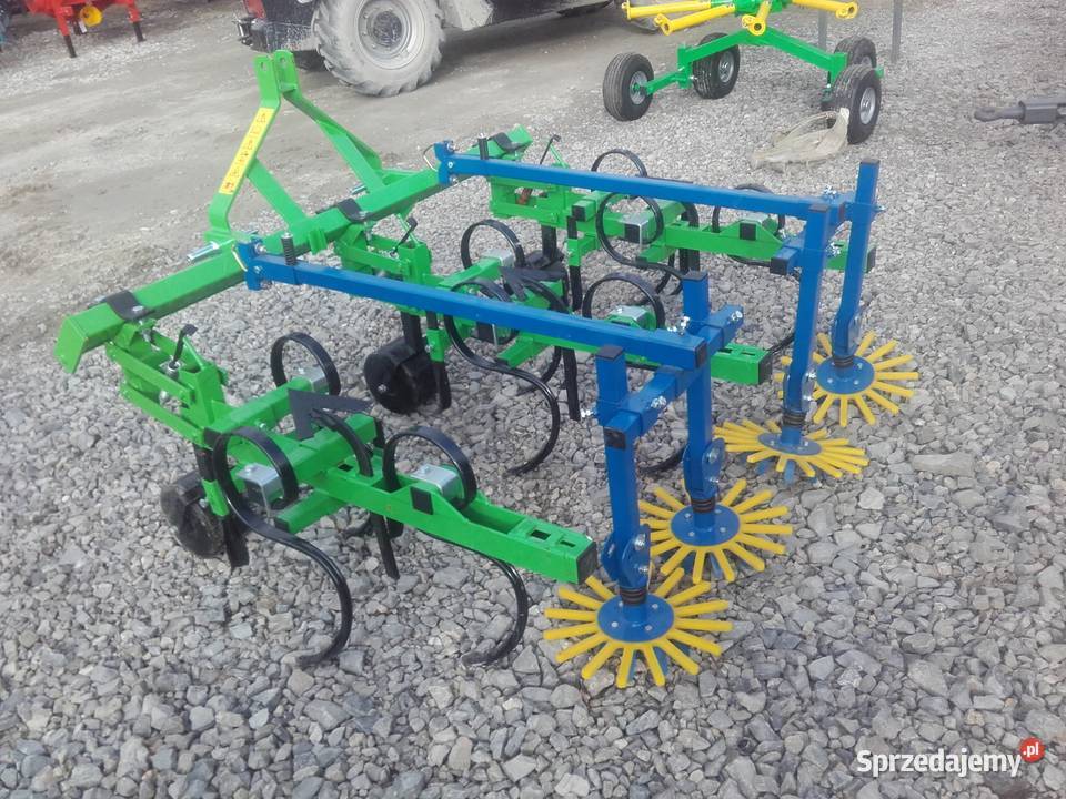 Opielacz Pielnik z wałkamia strunowymi BOMET Rolnictwo sprzedam