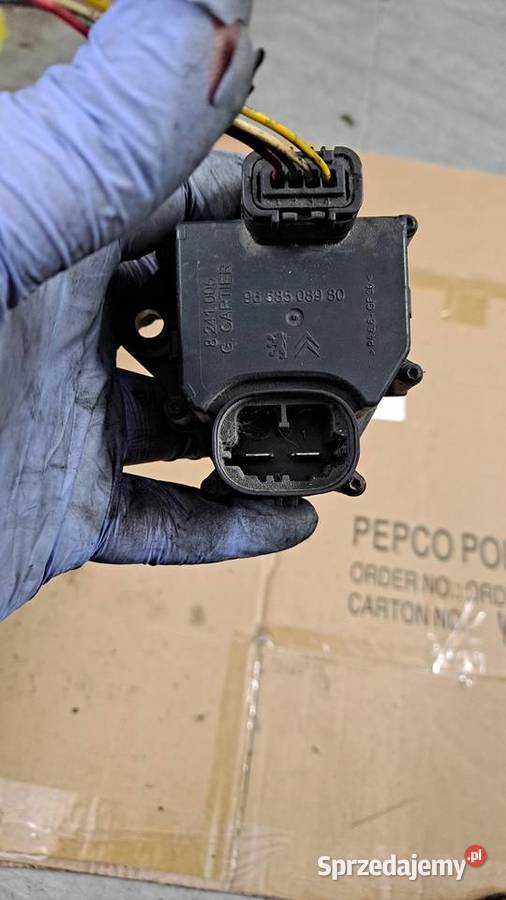REZYSTOR Opornik WENTYLATORA CHŁODNICY PEUGEOT Układ elektryczny