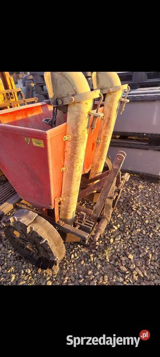 Sadzarka do ziemniaków akpil nieuszkodzony małopolskie Nowy Sącz sprzedam