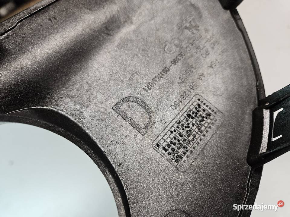 PEUGEOT 308 T9 KRATKA PRAWA ZDERZAKA PRZÓD Motoryzacja