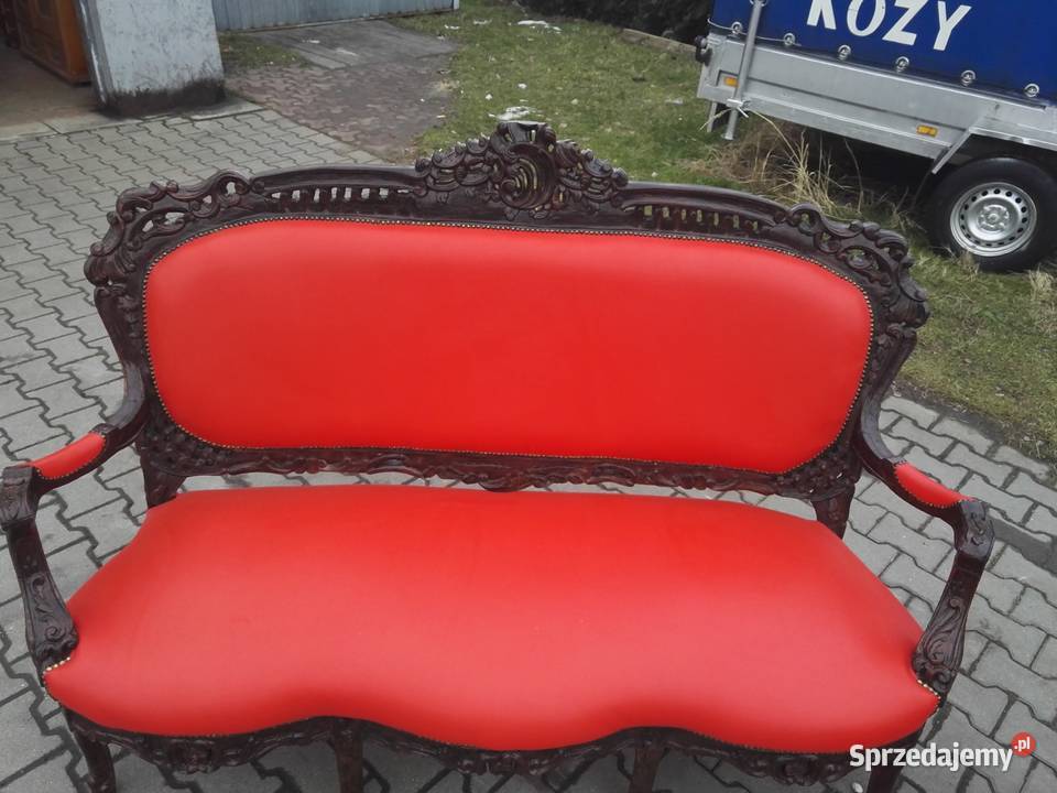 Komplet Rzeźbiony 31 Neorenesansowy Całkowicie Kozy