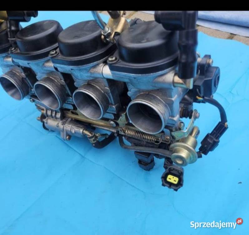 Yamaha R1 RN09 0203 RN 09 PRZEPUSTNICE WTRYSKI