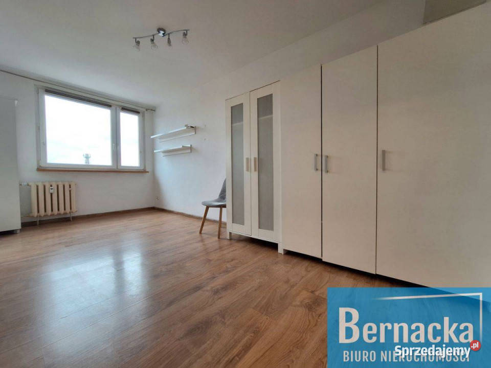 Słoneczna kawalerka osobna kuchnia na Zakrzowie Wrocław sprzedam