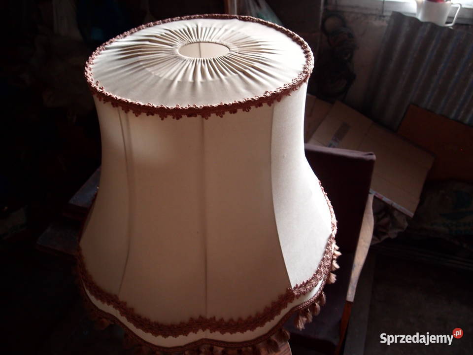 Stara lampa stojąca ze stolikiem półką abażur łódzkie Łódź