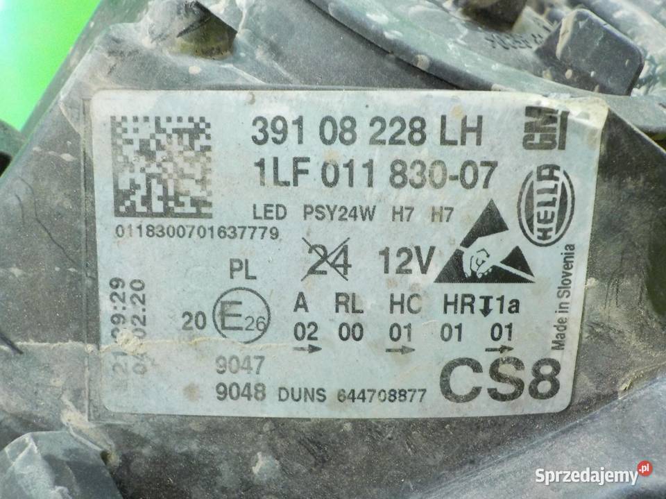 OPEL CORSA E 13 CDTI 16r HB 5D lampa lewa przod