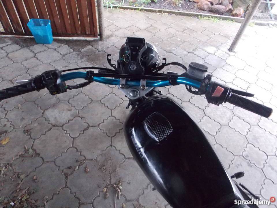 Sprzedam czarny Gostyń