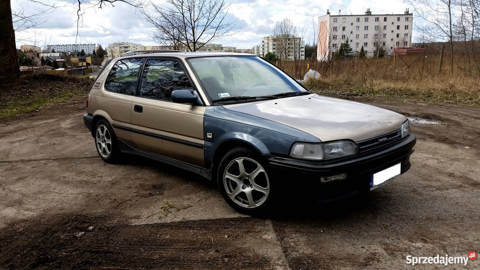 Toyota corolla e9