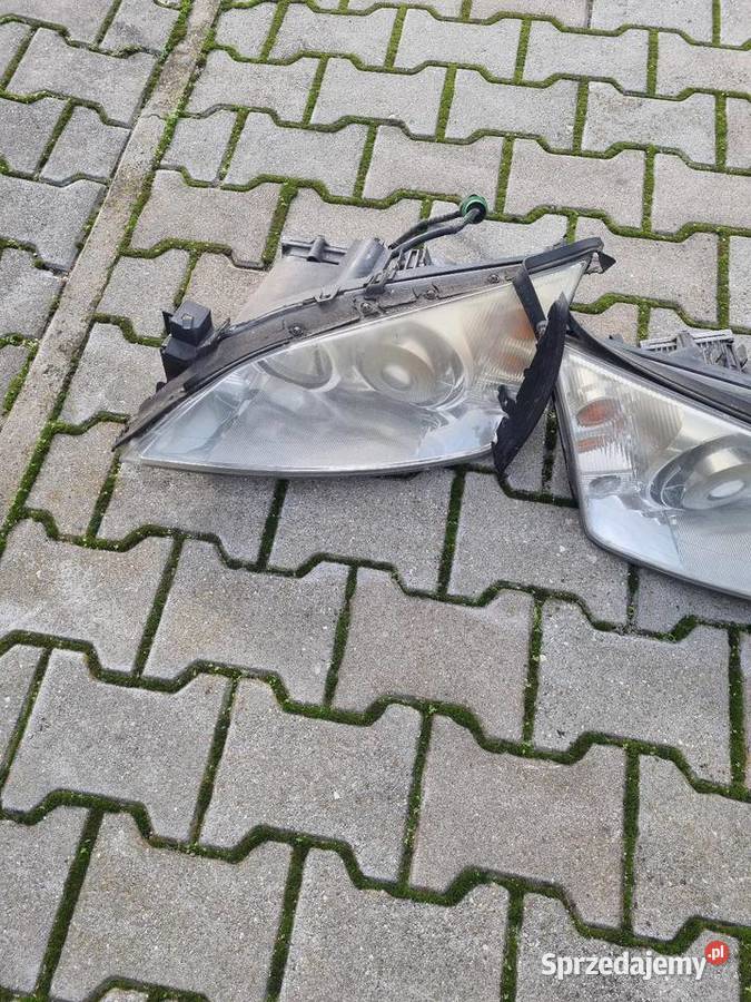 Lampy przód tył ford Mondeo mk3 Rok produkcji 2005 łódzkie Wrzeczko
