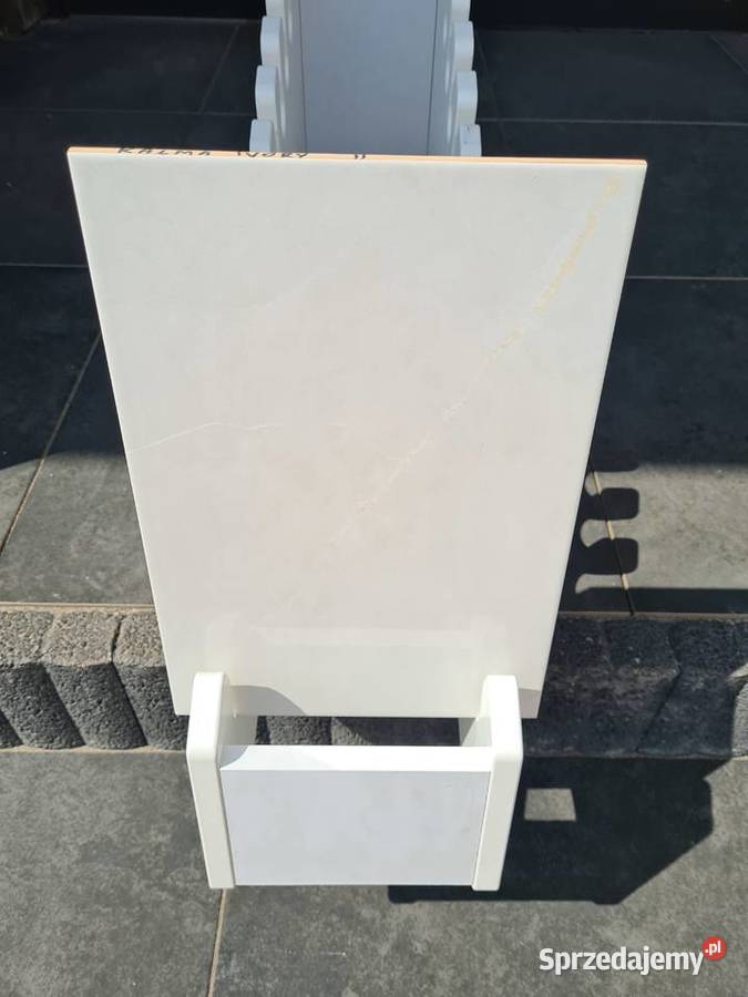 GLAZURA PŁYTKA ŚCIENNA KALMA IVORY POŁYSK 25X36 łódzkie Opoczno