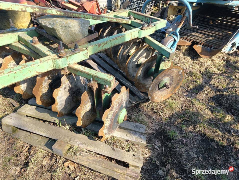 Talerzówka 7 talerzy nieuszkodzony